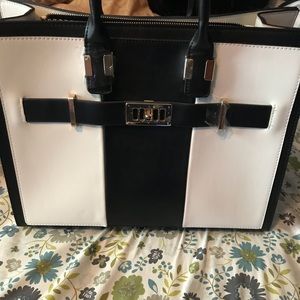 Just fab purse